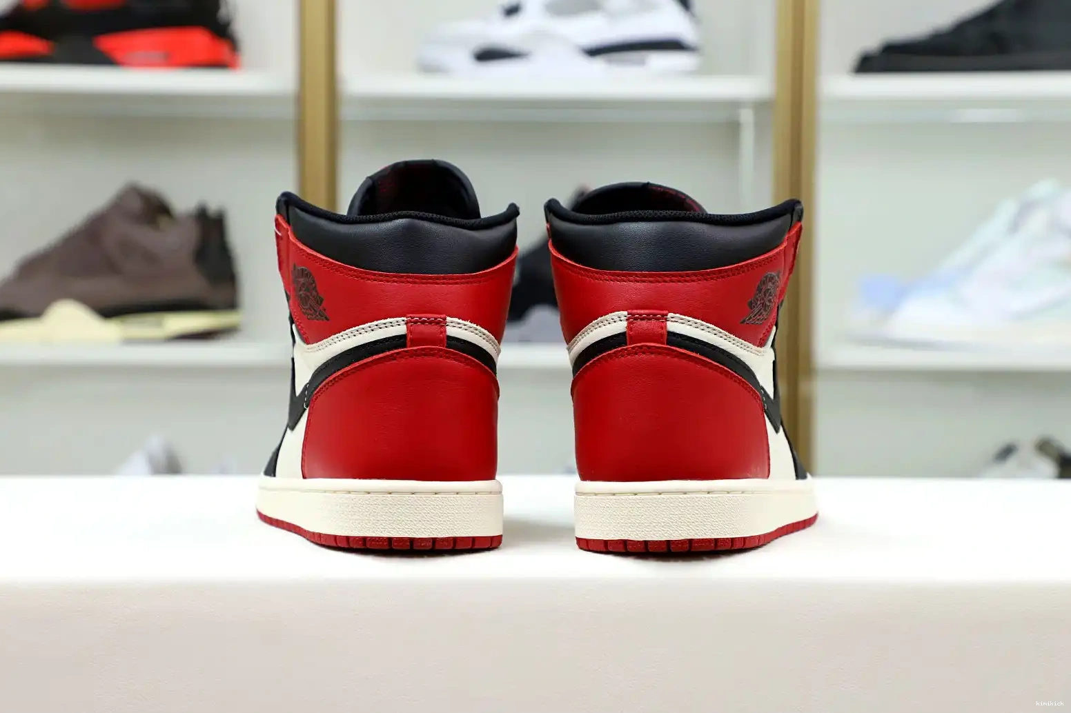 'BRED RETRO Kimikick AIR OG 1 JORDAN TOE' HIGH 0527